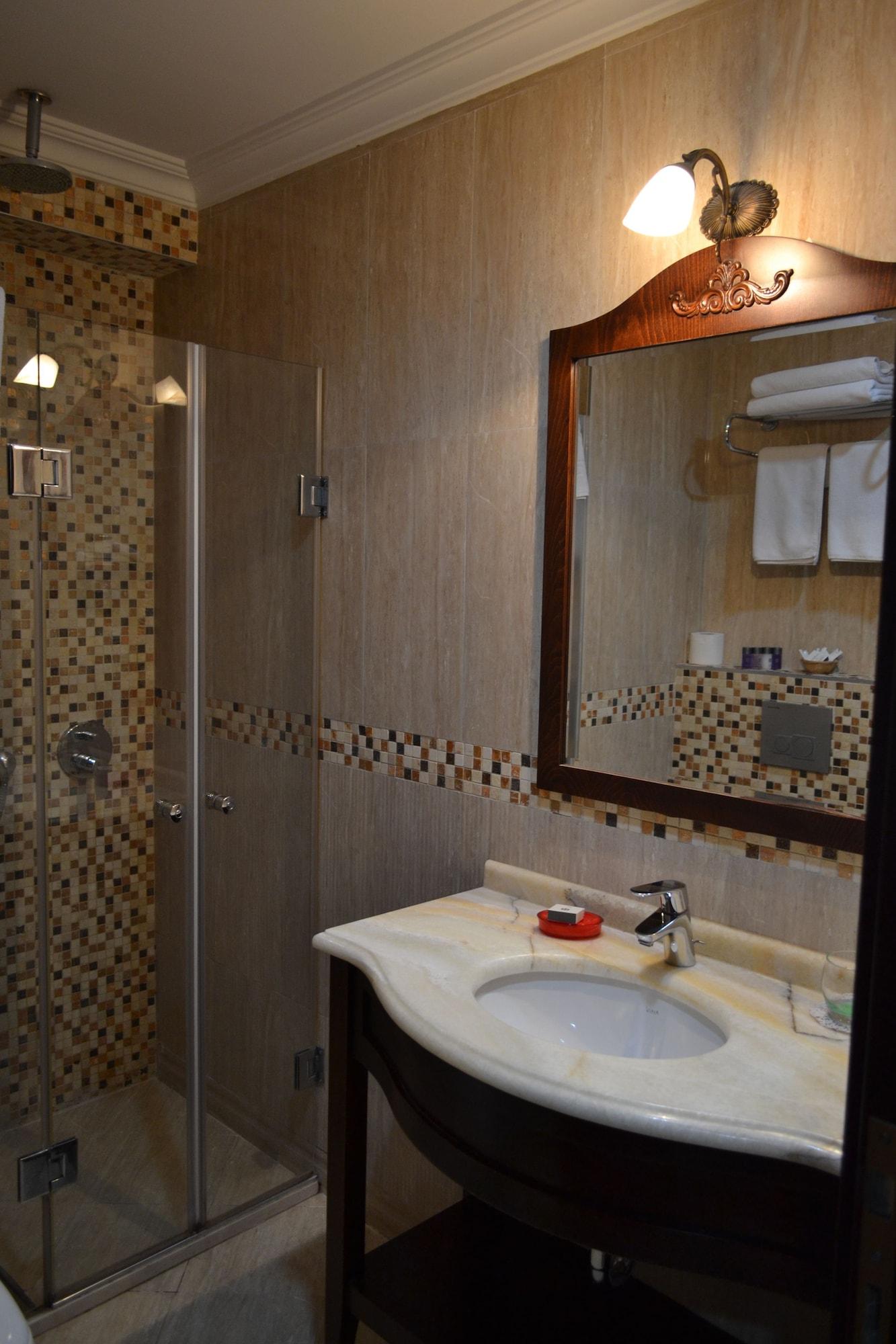 Divalis Hotel Istanbul Exterior foto